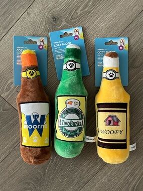 NWT Vibrant Life 🍺 Beer Cozy Buddy Plush Dog Toy Pack (3)